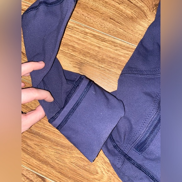 lululemon zipup - Picture 6 of 7